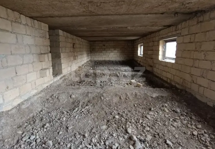 4 otaqlı mənzil , Gəncə