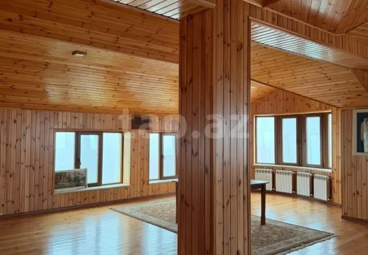 8 otaqlı mənzil , Bakı