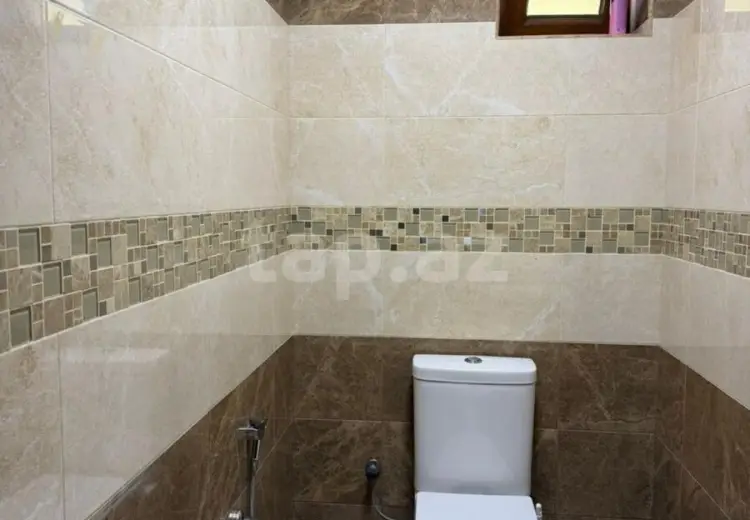 8 otaqlı mənzil , Bakı