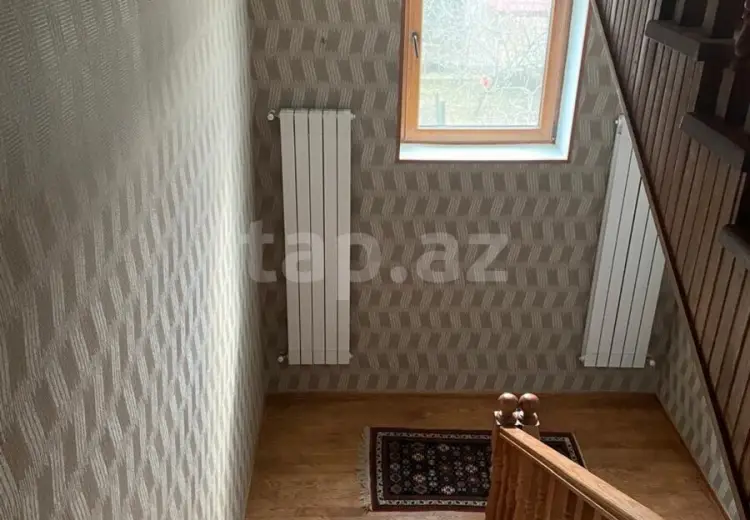 8 otaqlı mənzil , Bakı