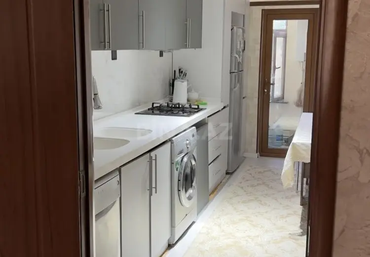 3 otaqlı mənzil Kirayə (aylıq), Bayıl qəs., Səbail, Bakı
