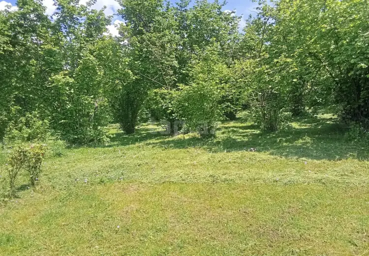 6 otaqlı mənzil , Şəki