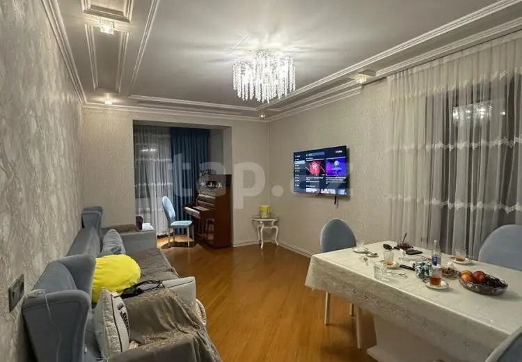 4 otaqlı mənzil , Bakı