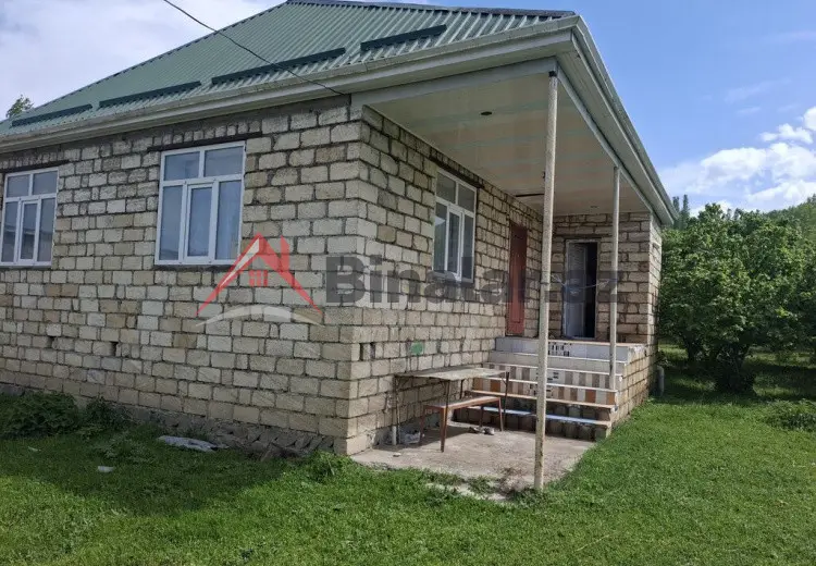 3 otaqlı mənzil Satılır, Qusar