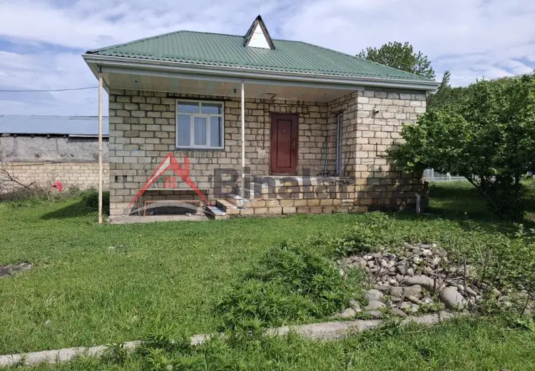 3 otaqlı mənzil Satılır, Qusar