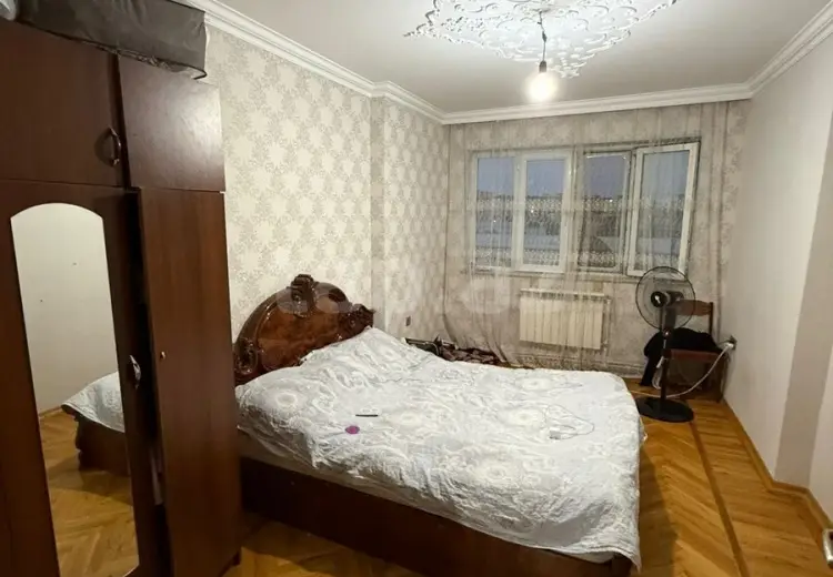 3 otaqlı mənzil , Bakı