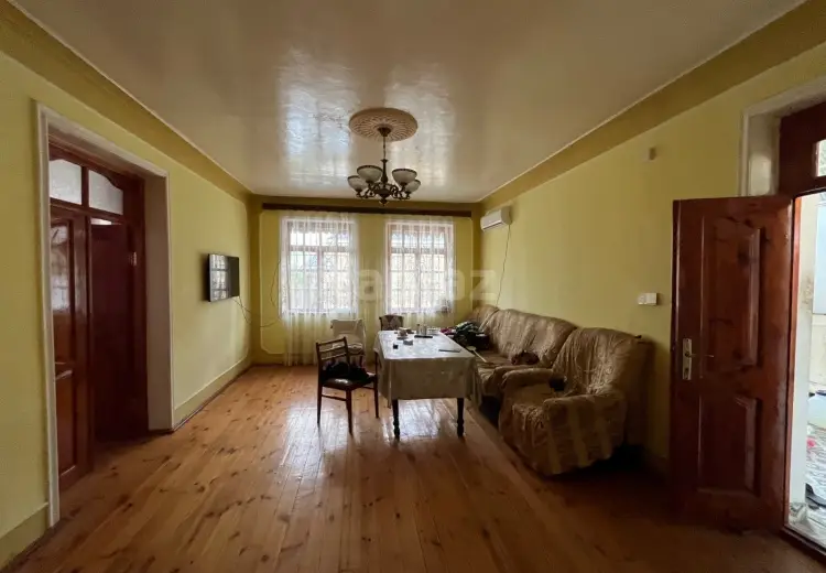 4 otaqlı mənzil , Gəncə