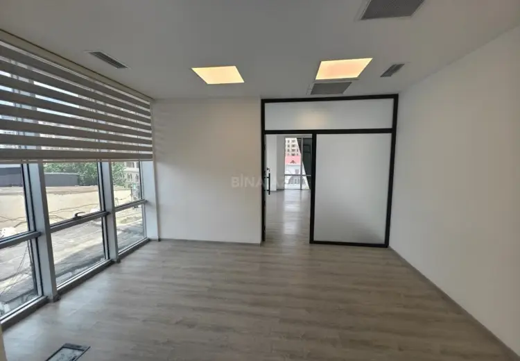 70 m² Obyekt / Ofis Kirayə (aylıq), Nəsimi, Bakı