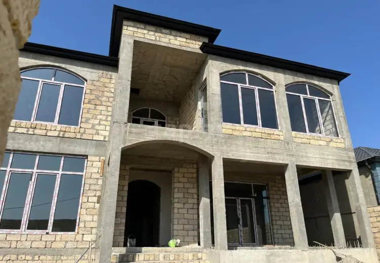 6 otaqlı mənzil , Badamdar qəs., Səbail, Bakı