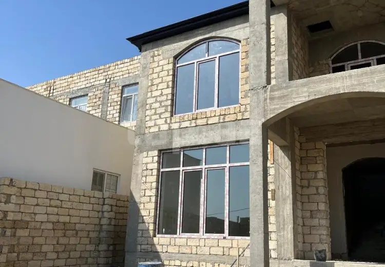 6 otaqlı mənzil , Badamdar qəs., Səbail, Bakı