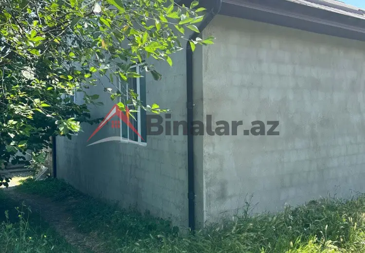 3 otaqlı mənzil Satılır, Quba