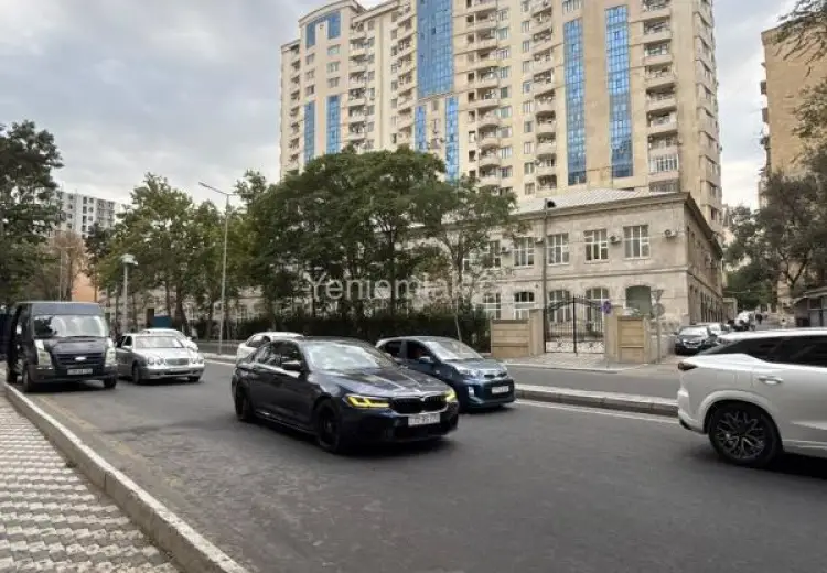 315 m² Obyekt / Ofis Satılır, Nərimanov, Bakı