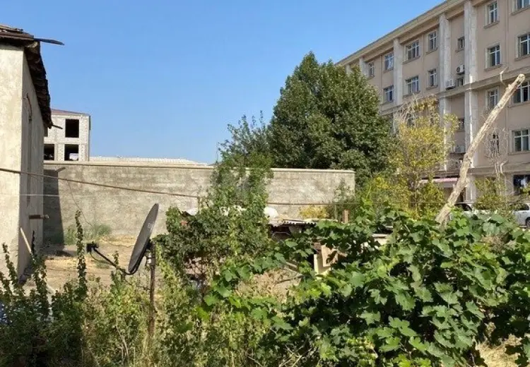 25 sot Torpaq Satılır,