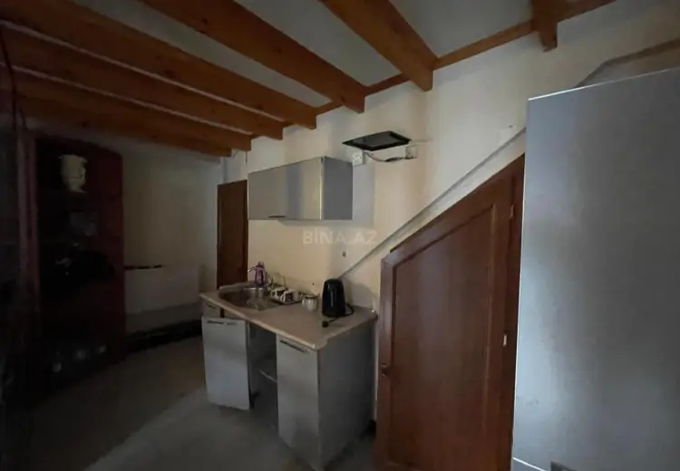 250 m² Obyekt / Ofis Kirayə (aylıq), Yasamal, Bakı