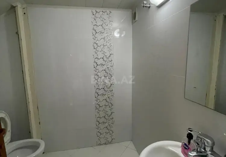 250 m² Obyekt / Ofis Kirayə (aylıq), Yasamal, Bakı