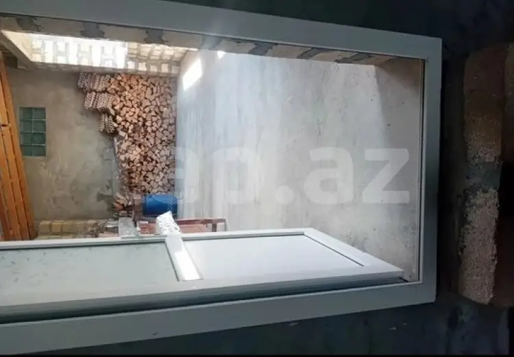 4 otaqlı mənzil , Şəki