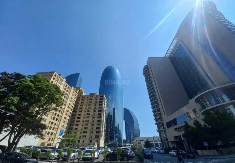 450 m² Obyekt / Ofis Satılır, Xətai, Bakı