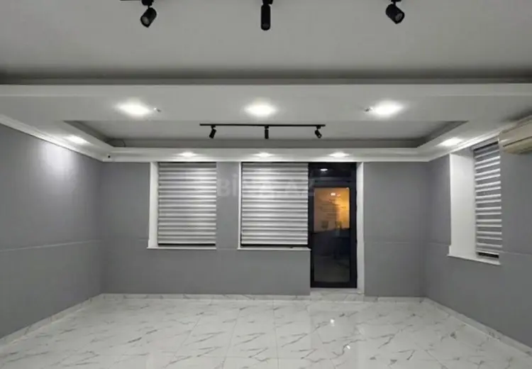 72 m² Obyekt / Ofis Kirayə (aylıq), Yasamal, Bakı