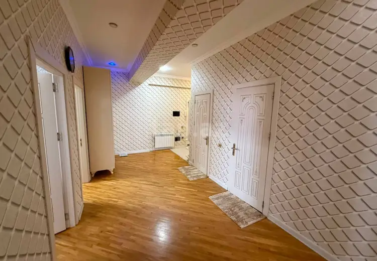 3 otaqlı mənzil , Xırdalan