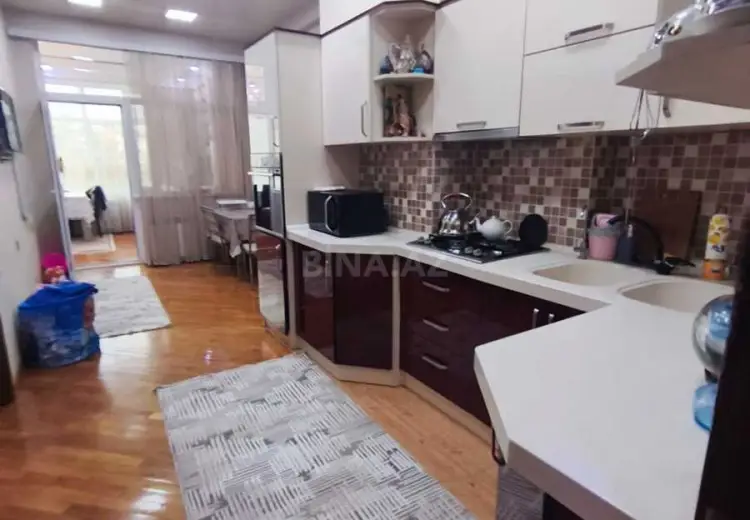 3 otaqlı mənzil Satılır, 8-ci mikrorayon, Binəqədi, Bakı