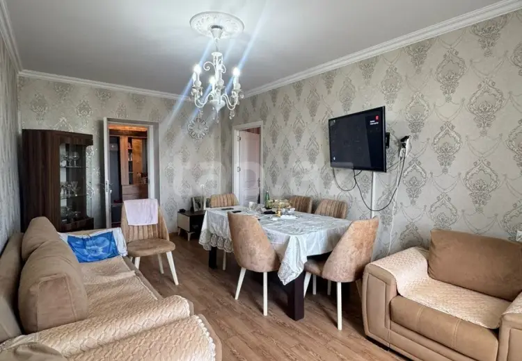 4 otaqlı mənzil , Bakı