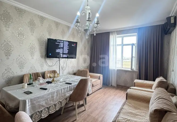 4 otaqlı mənzil , Bakı