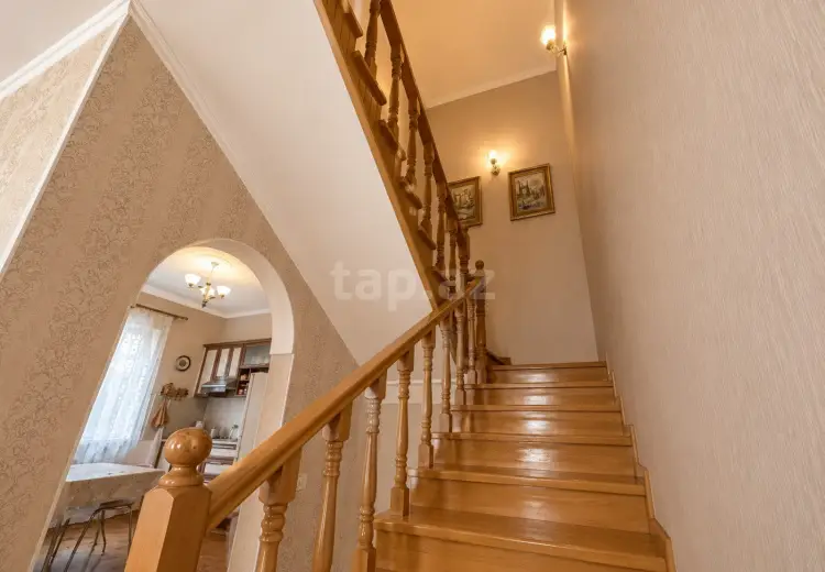 5 otaqlı mənzil , Bakı