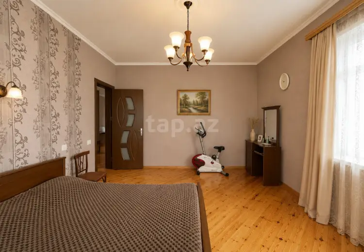 5 otaqlı mənzil , Bakı
