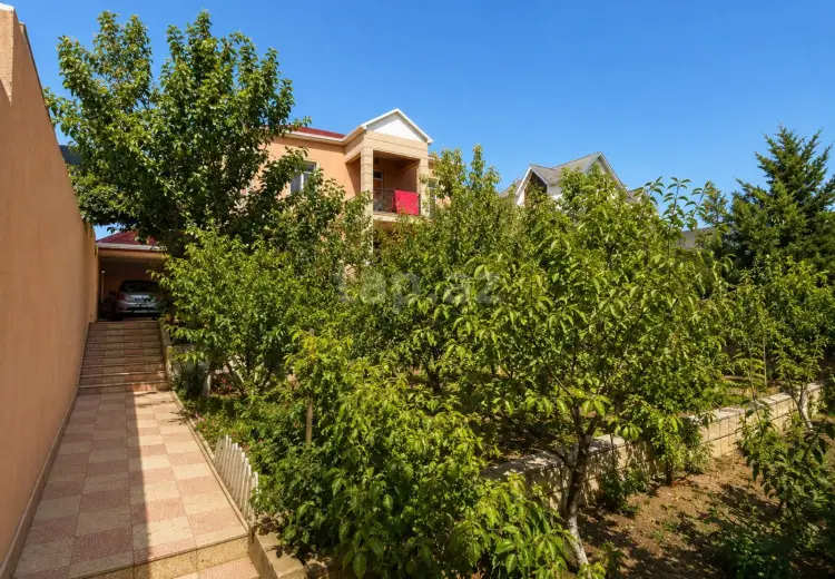 5 otaqlı mənzil , Bakı