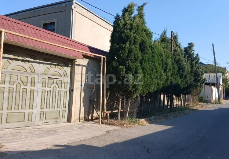 8 otaqlı mənzil , Bakı