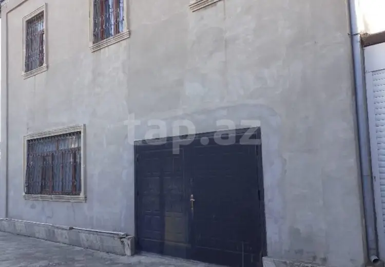 8 otaqlı mənzil , Bakı