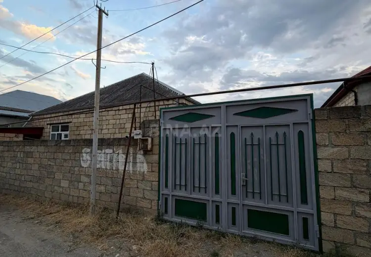4 otaqlı mənzil Satılır, Quba