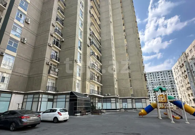 3 otaqlı mənzil , Bakı