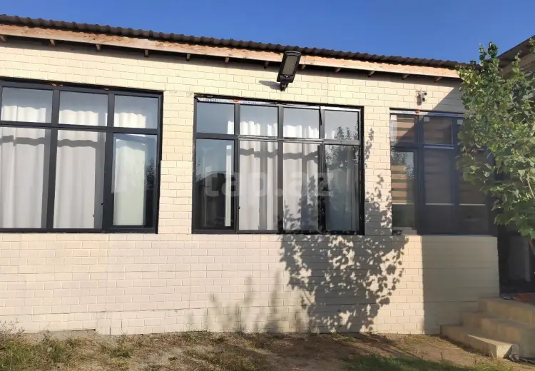 6 otaqlı mənzil , Şamaxı