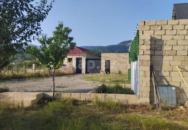 6 otaqlı mənzil , Şamaxı