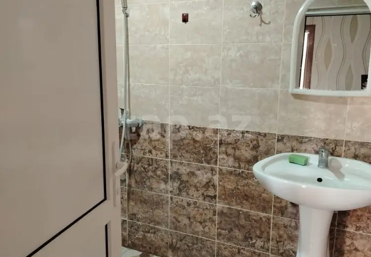 500 AZN - 3 otaqlı mənzil Kirayə (aylıq), Şamaxı