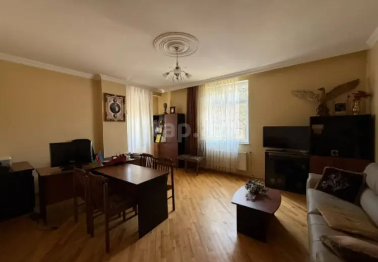 3 otaqlı mənzil , Bakı