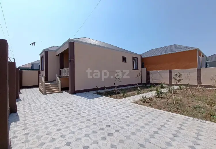4 otaqlı mənzil , Bakı