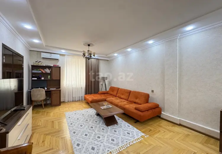 2 otaqlı mənzil , Bakı