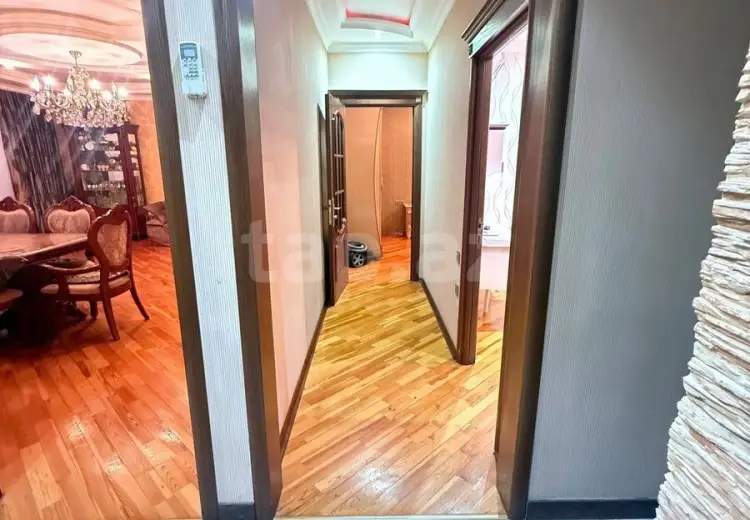 5 otaqlı mənzil , Bakı