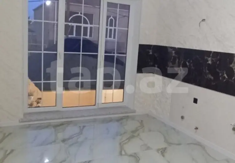 4 otaqlı mənzil , Bakı