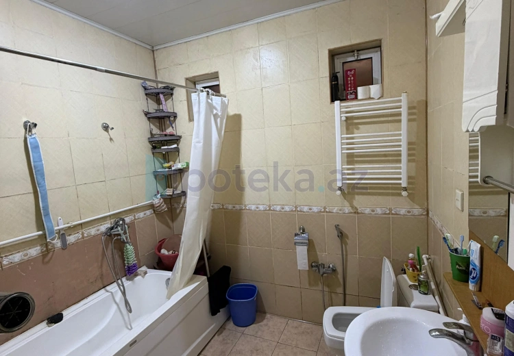 4 otaqlı mənzil Satılır, Biləcəri qəs., Binəqədi, Bakı