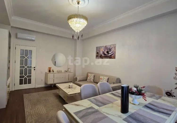 3 otaqlı mənzil , Bakı