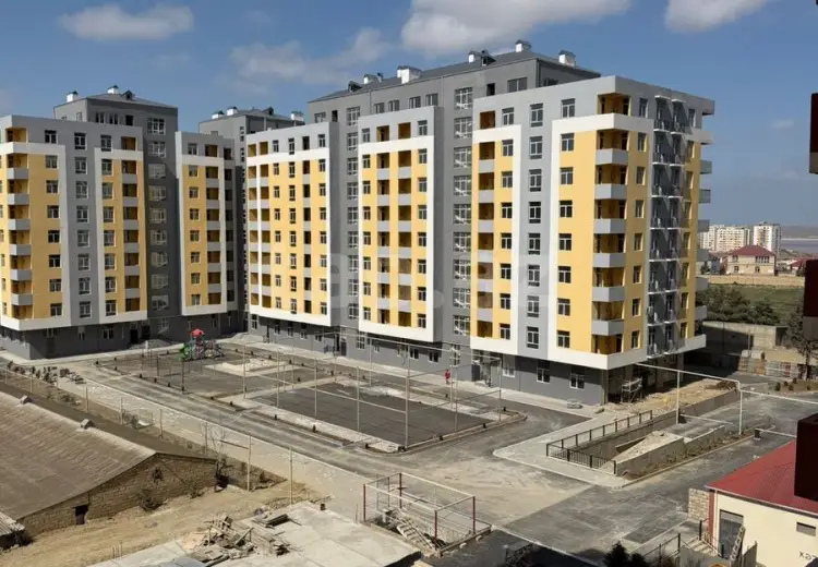 3 otaqlı mənzil , Bakı