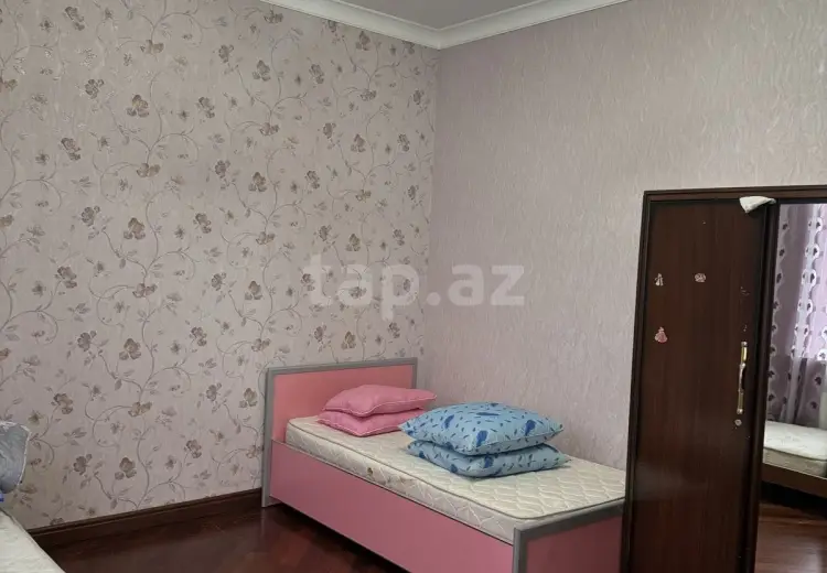 4 otaqlı mənzil , Quba