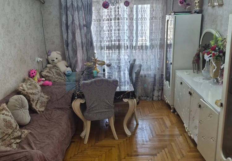 2 otaqlı mənzil Satılır, Şamaxı