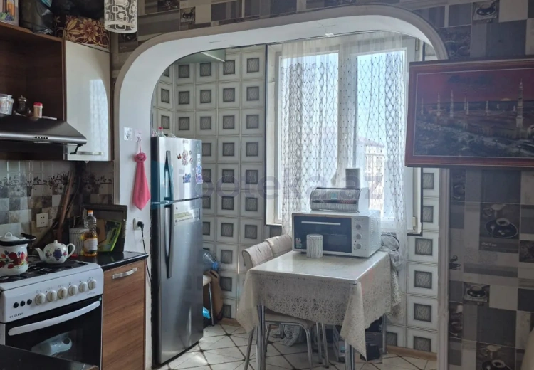 2 otaqlı mənzil Satılır, Şamaxı