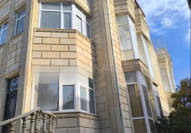 7 otaqlı mənzil Satılır, Badamdar qəs., Səbail, Bakı