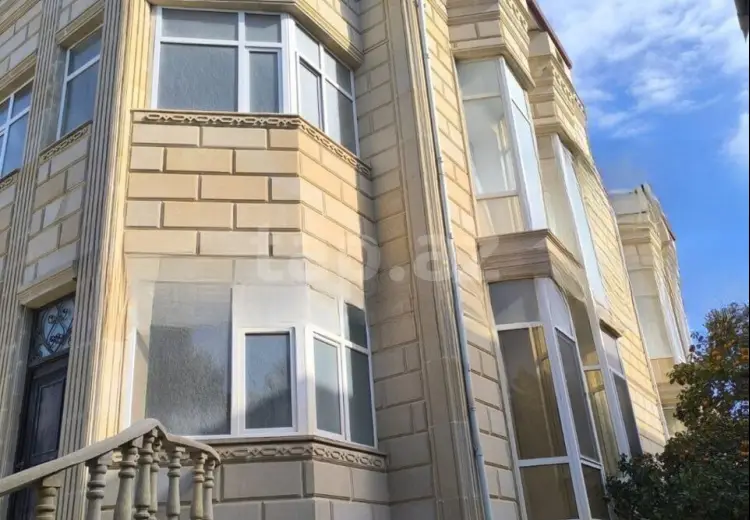 7 otaqlı mənzil , Badamdar qəs., Səbail, Bakı