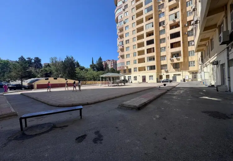 250 m² Obyekt / Ofis Kirayə (aylıq), Nəsimi, Bakı